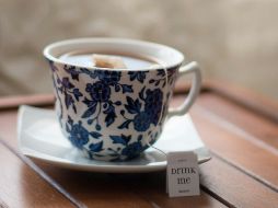 Una taza de té puede llegar, como máximo, a los 40 mg de cafeína. UNSPLASH / S. MORGAN