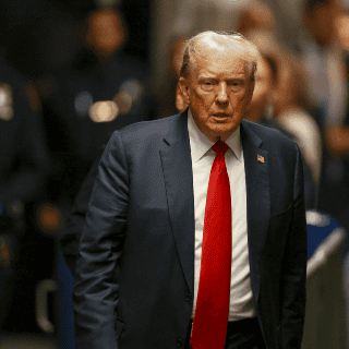 Fiscalía y defensa presentan argumentos finales en juicio de Trump