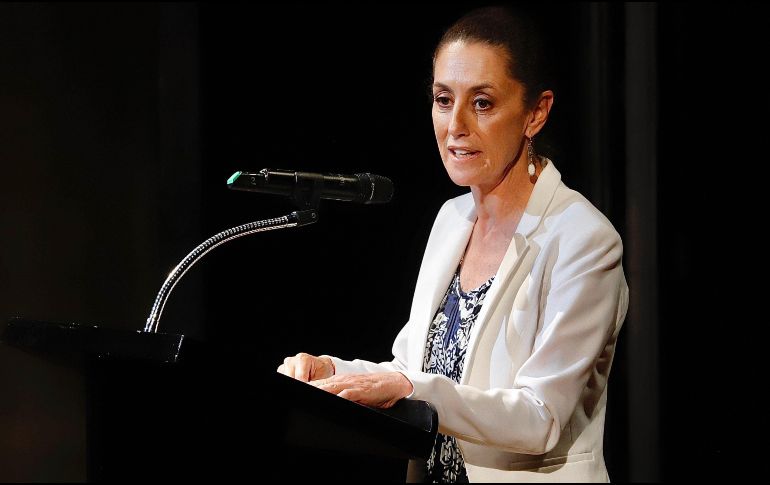 En materia de educación, Sheinbaum prometió la implementación de una beca universal para los niveles de educación básica, así como el aumento de éstas para estudiantes de bachillerato y universitarios. SUN / ARCHIVO