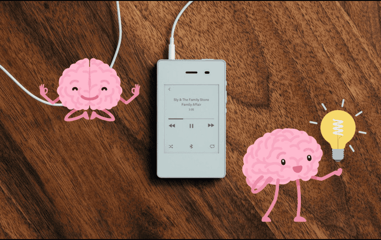 Para combatir los efectos estresantes de la sobreestimulación, este teléfono ofrece un escape seguro de la agobiante tecnología. INSTAGRAM/KENDRICK LAMAR/CANVA