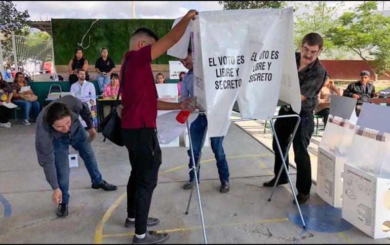 Se comenta sobre la necesidad de contar con medidas de seguridad y prevención para asegurar condiciones óptimas durante la jornada electoral. SUN / ARCHIVO