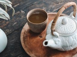 Uno de los beneficios más destacados del té de diente de león es su capacidad para mejorar la digestión. Unsplash.