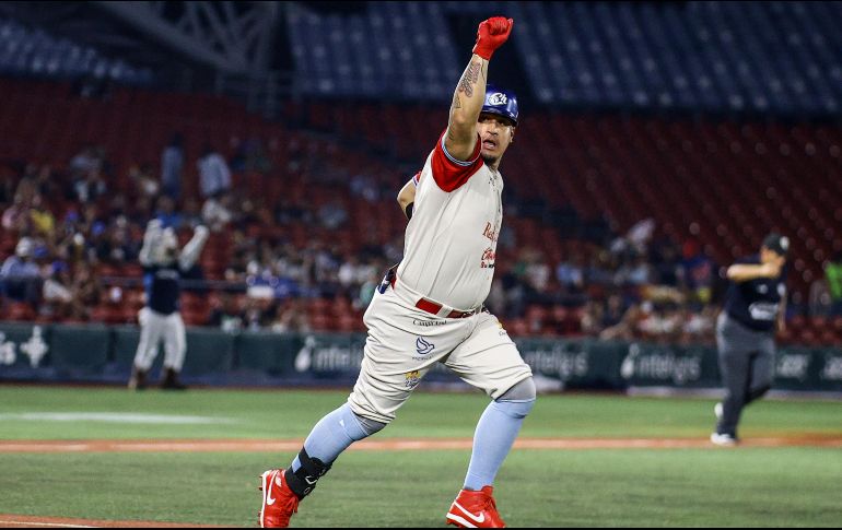 Oswaldo Arcia lució en el juego final al conectar un jonrón productor de tres carreras. CORTESÍA/Charros de Jalisco