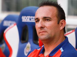 Chivas han decidido mantener a Joaquín Moreno como el entrenador del equipo femenil. IMAGO7