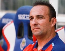 Chivas han decidido mantener a Joaquín Moreno como el entrenador del equipo femenil. IMAGO7