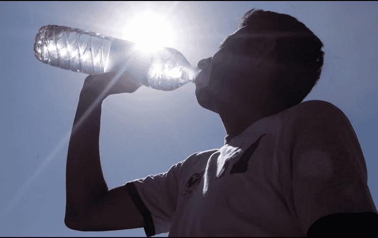 Profeco destacó que todas las bebidas rehidratantes analizadas contienen edulcorantes no calóricos, los cuales no son recomendables para niños. SUN / ARCHIVO