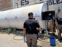 El segundo hecho en el poblado de Los Fresnos se localizaron cuatro tomas de combustible en el poliducto Salamanca - Guadalajara. ESPECIAL.