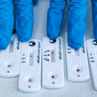 Así han aumentado los casos de Covid-19 la última semana