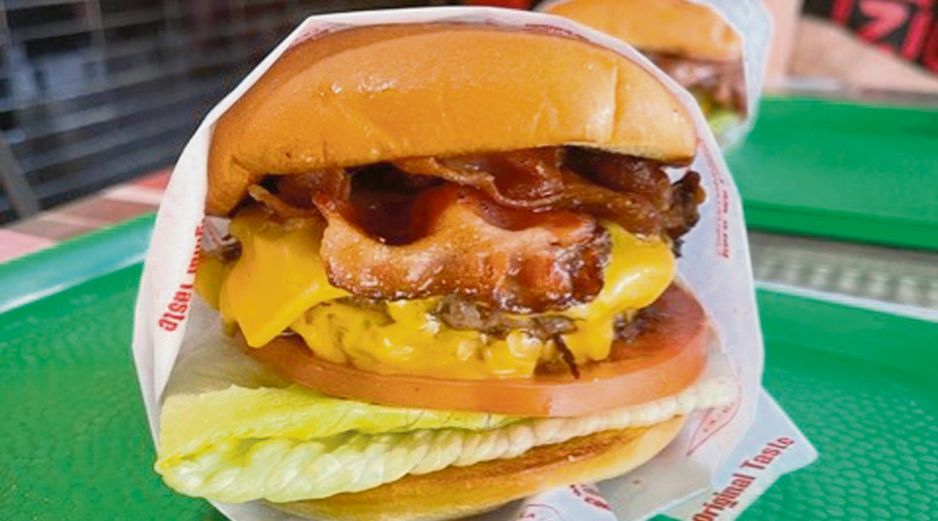 Acude a L.A. Burger un espacio para degustar unas buenas hamburguesas. CORTESÍA
