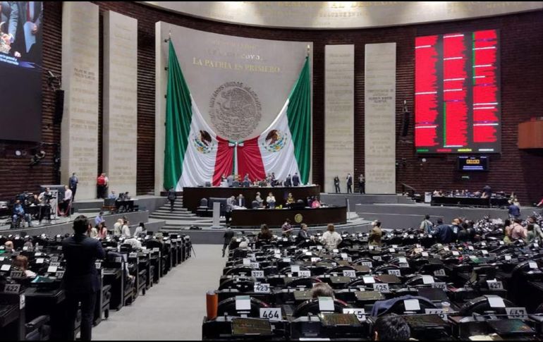 López Obrador dijo que estas decisiones las discutirá con Sheinbaum. SUN / ARCHIVO