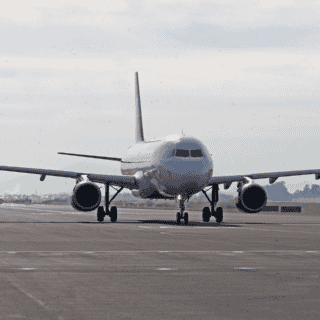 Mexicana de Aviación anuncia adquisición de 20 aviones Embraer E2