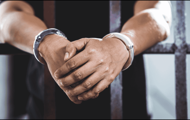 Si es firmada por el gobernador Landry, la ley entraría en vigor tan pronto como el 1 de agosto. ESPECIAL/CANVA