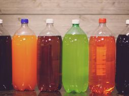Mantenerse hidratado con agua limpia y natural sigue siendo la mejor manera de apoyar la salud renal y general. UNSPLASH / A. Shepherd