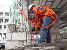 El salario base de cotización promedio de los puestos de trabajo afiliados al IMSS, alcanzó un incremento anual nominal de 9.5%. INFORMADOR / ARCHIVO