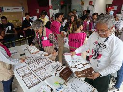 El INE, en su labor por contrarrestar la desinformación, también confirmó que el mensaje viral en redes sociales que alega la renuncia del director del PREP debido a un presunto fraude es completamente falso. SUN / D. Sánchez