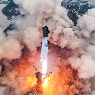 Despega el Starship desde Texas; propulsor logra regresar al Golfo de México