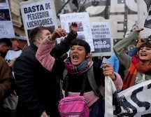 A causa de la crisis económica la nación sudamericana enfrenta una seguidilla de protestas callejeras y huelgas. AP/ Natacha Pisarenko