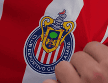 El modelo circuló en redes sociales desde hace algunas semanas y fue hasta ahora que el Rebaño anunció oficialmente su nuevo jersey. X/ @Chivas