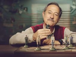 La serie, creada por Mariano Cohn y Gastón Duprat, continuará ofreciendo intriga y humor negro mientras Eliseo enfrenta nuevos desafíos. El Encargado/DISNEY+