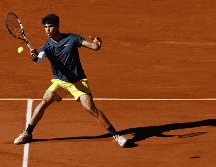 Alcaraz tuvo que remontar una y otra vez en su semifinal. EFE / M. Badra