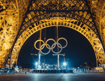 La Torre Eiffel brilla con los Anillos Olímpicos rumbo a los juegos 2024 (VIDEO)