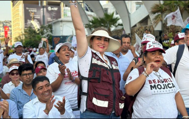 En este proceso electoral, Garzón Campos no apoyó a los candidatos del PRI sino a los de Morena. ESPECIAL/ FACEBOOK/  Esmeralda Garzón Campos