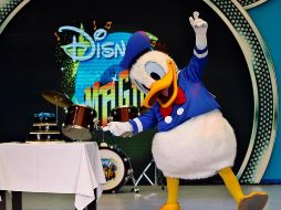 El pato irreverente y gruñón tuvo éxito como la contraparte de Mickey, inteligente y bien portado. AP/Archivo