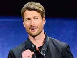 Mientras que las anécdotas llamativas pueden capturar rápidamente la atención del público, la responsabilidad de asegurar que estas historias sean verdaderas es crucial para mantener la confianza y credibilidad tanto de las celebridades como de los medios de comunicación. FACEBOOK/Glen Powell