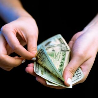 El peso mexicano toca su peor nivel desde marzo de 2023 por el temor a la reforma judicial