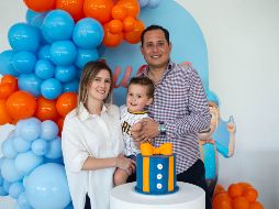 Marisa Rodríguez con Lucas e Israel Palafox. GENTE BIEN JALISCO/ Servando Gómez