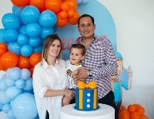 Marisa Rodríguez con Lucas e Israel Palafox. GENTE BIEN JALISCO/ Servando Gómez