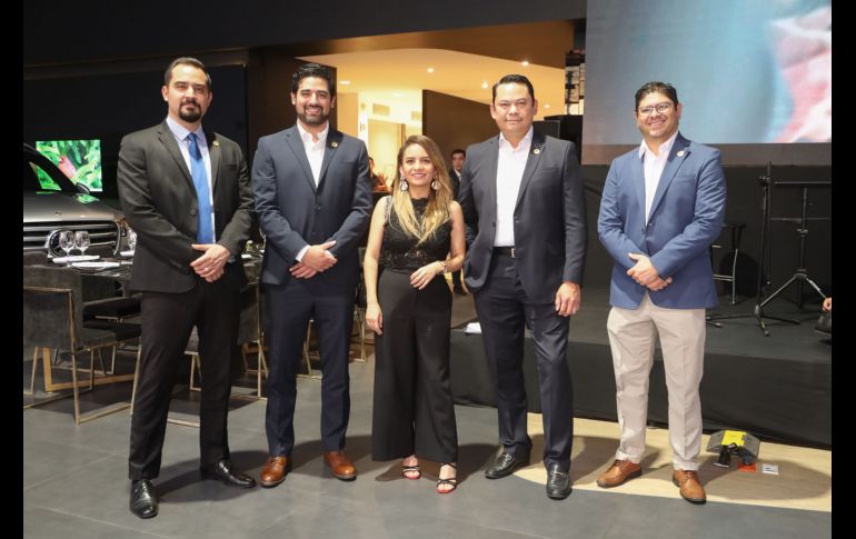 Alfonso García, Rodrigo Fernández, Leticia Ruiz, Rafael Caso y Juan José Domínguez. GENTE BIEN JALISCO/ Antonio Rodríguez