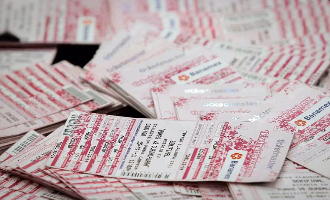 Asimismo, se ha hecho una petición a Ticketmaster para que suspenda la información en un plazo de 48 horas, esto luego de que se explicara la posibilidad de inasistencia de algún o algunos de los artistas anunciados para un festival”.SUN/ARCHIVO