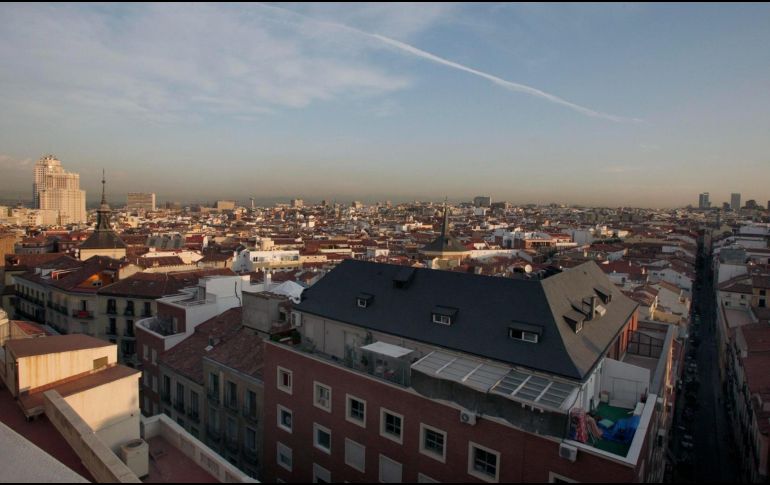 La contaminación atmosférica aumenta la incidencia de enfermedades respiratorias, entre otras. EFE / ARCHIVO
