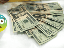 El peso mexicano cotiza en los mercados internacionales alrededor de los 18.97 pesos por dólar. EL INFORMADOR/ ARCHIVO