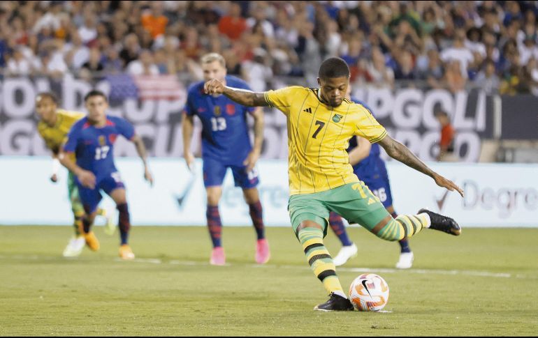 Leon Bailey ha tenido varios roces con su federación. AFP/K. Krzaczynski