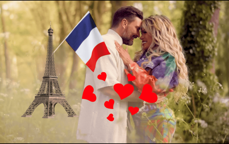 Wendy y Julián Gil demostraron en cámara la gran química y compañerismo que hay entre ambos con el tema “Amor viejo en París”. YOUTUBE/ Soy Wendy Guevara/ ESPECIAL