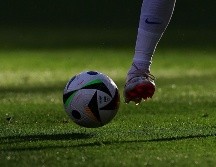 El segundo día de actividades dentro de la Euro dejó dos resultados de escándalo y la presentación victoriosa del campeón. EFE/ F. SINGER.