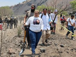 Según la ficha de la Comisión de Búsqueda de Personas del Estado de Sonora, Ceci Patricia Flores Armenta, líder del colectivo Madres Buscadoras de Sonora de 51 años, fue vista por última vez en Santiago de Querétaro, Querétaro. AP / ARCHIVO