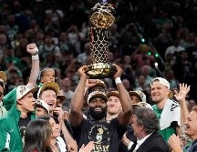 Boston rompió el empate con los Lakers de Los Ángeles para quedar como el equipo más laureado en la historia de la liga. AP/ C. Krupa.