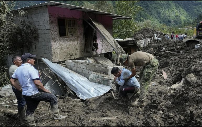 Las lluvias también han provocado daños en cerca de 20 carreteras. AP / D. OCHOA