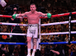 De nueva cuenta la afición del boxeo se quedaría esperando por ver el pleito entre el campeón jalisciense y David Benavidez. IMAGO7.