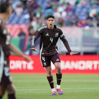 El gigante de Europa que quiere fichar a Edson Álvarez