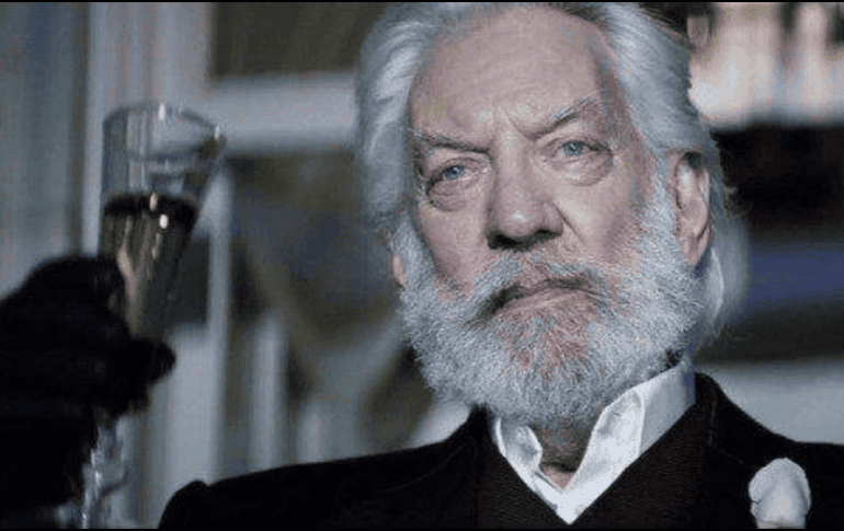 Con una trayectoria de más de seis décadas, Sutherland habitó una amplia gama de personajes en diversos géneros. Su primer gran éxito en el séptimo arte llegaría con The Dirty Dozen (1967), donde interpretó al soldado Vernon Pinkley. ESPECIAL/Donald Sutherland