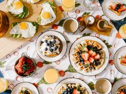 Un desayuno nutritivo y equilibrado debe de incluir proteínas, carbohidratos complejos y grasas saludables. UNSPLASH/ Rachel Park
