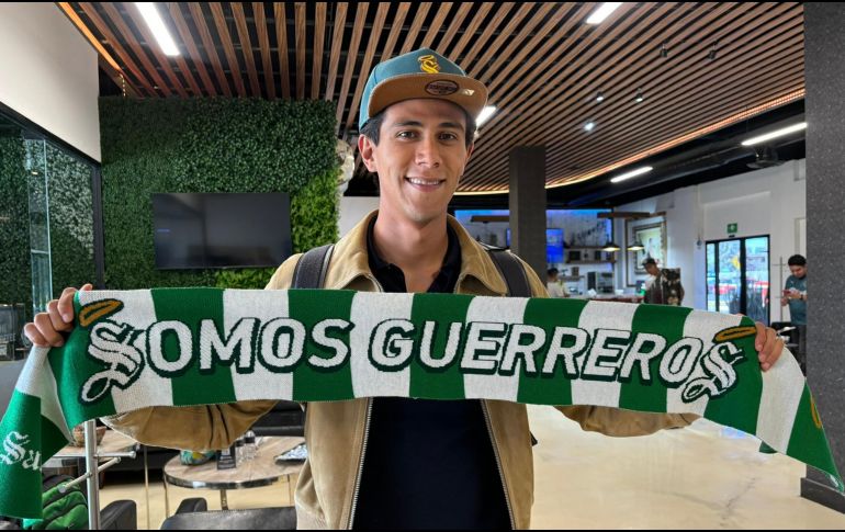 El Club Santos Laguna se hizo de los servicios de JJ Macías de manera gratuita, no tuvo que pagarle nada al Guadalajara. X / @ClubSantos