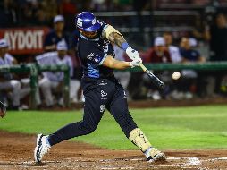 La ofensiva de los Charros despertó con un  cuadrangular de Jacob Nottingham en la tercera entrada. CORTESÍA/Charros de Jalisco