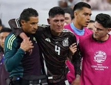 Álvarez, pieza clave tanto para el Tri como para su club en la Premier League, sufrió una lesión muscular durante el minuto 30 del primer tiempo en la victoria de México por 1-0 sobre Jamaica. IMAGO7.
