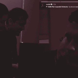 Christian Nodal y Ángela Aguilar derrochan amor desde París (VIDEO)