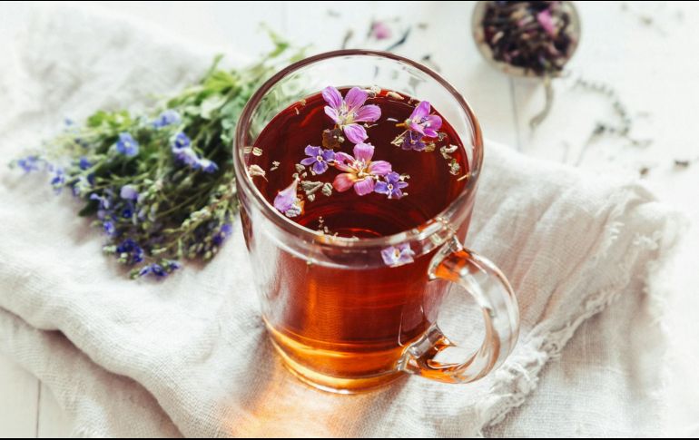 Esta infusión es considerada como una bebida energizante, que puede ser una alternativa al café y que ofrece múltiples propiedades para nuestro organismo. Unsplash.